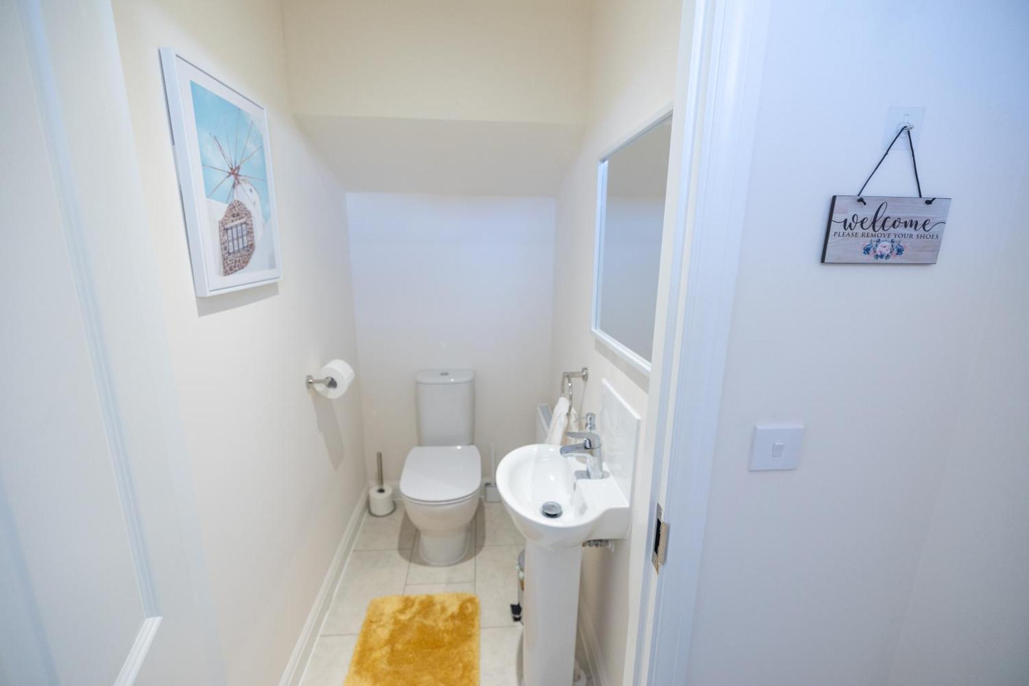 Home In Hugglescote - Long Stays Coalville Εξωτερικό φωτογραφία
